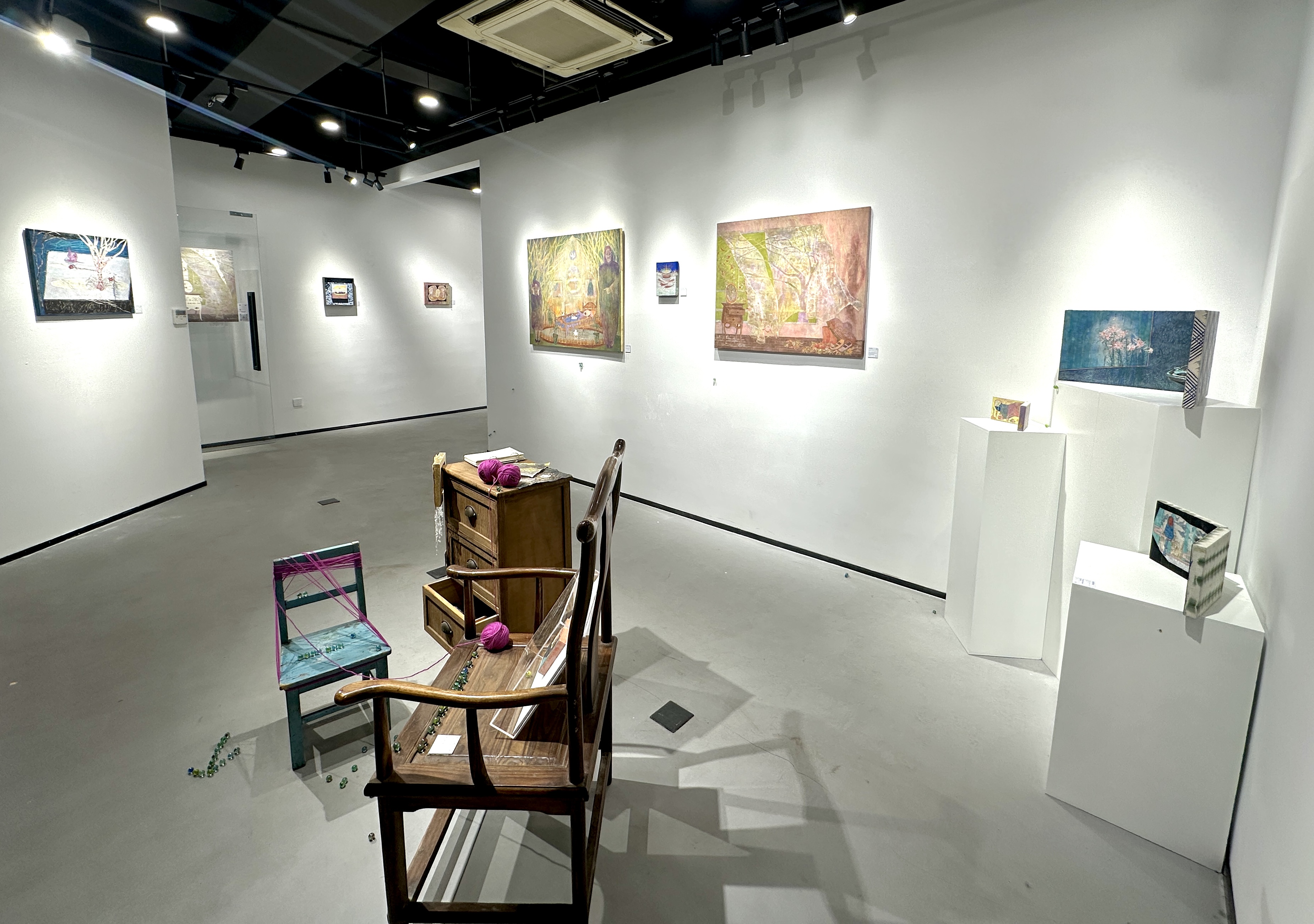 南歆媛：比天使微小一点 展览现场 5 · 南歆媛 XINYUAN NAN · L Gallery