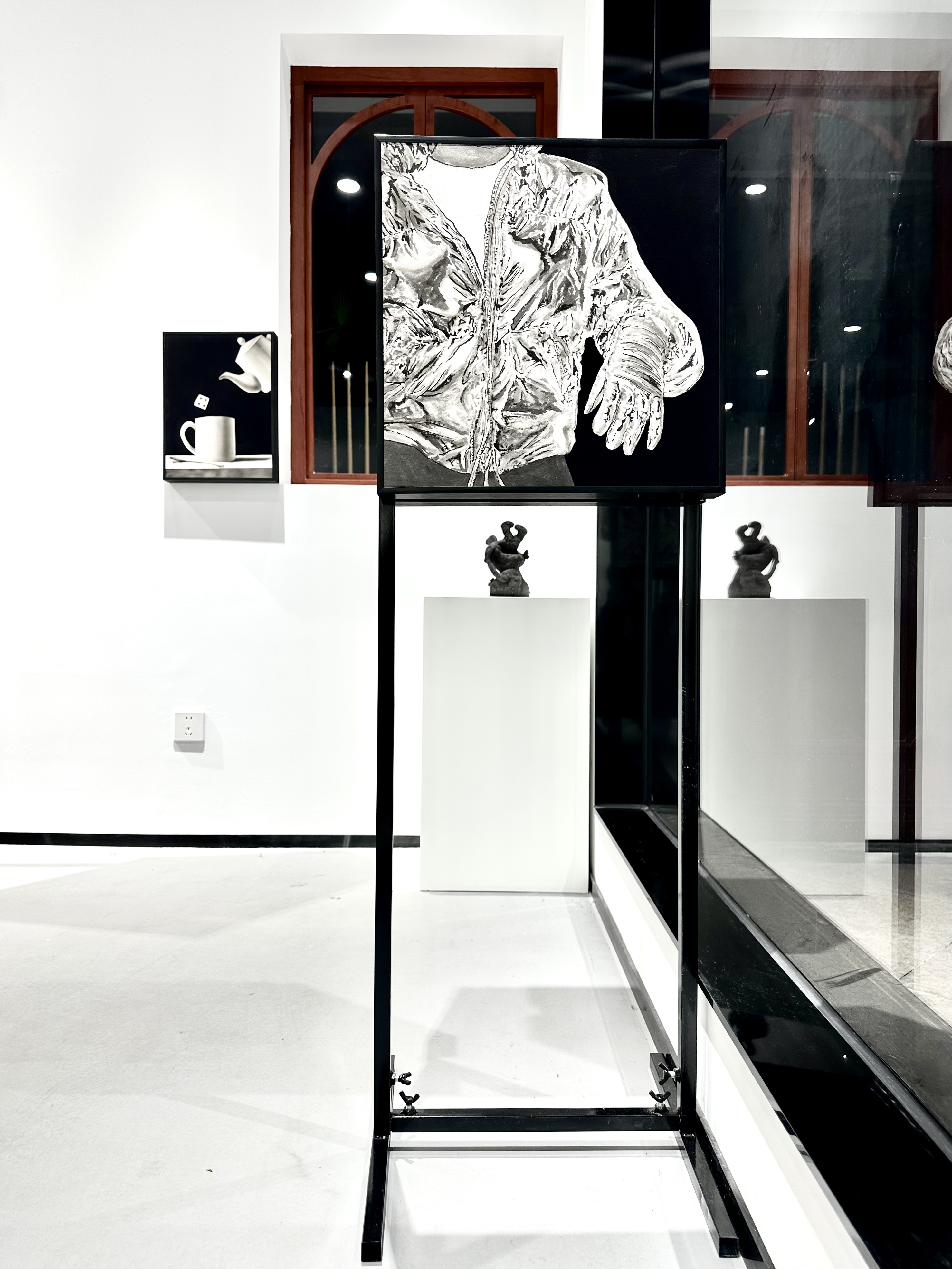 秦强：假水墨 展览现场 2 · 秦强 QIANG QIN · L Gallery