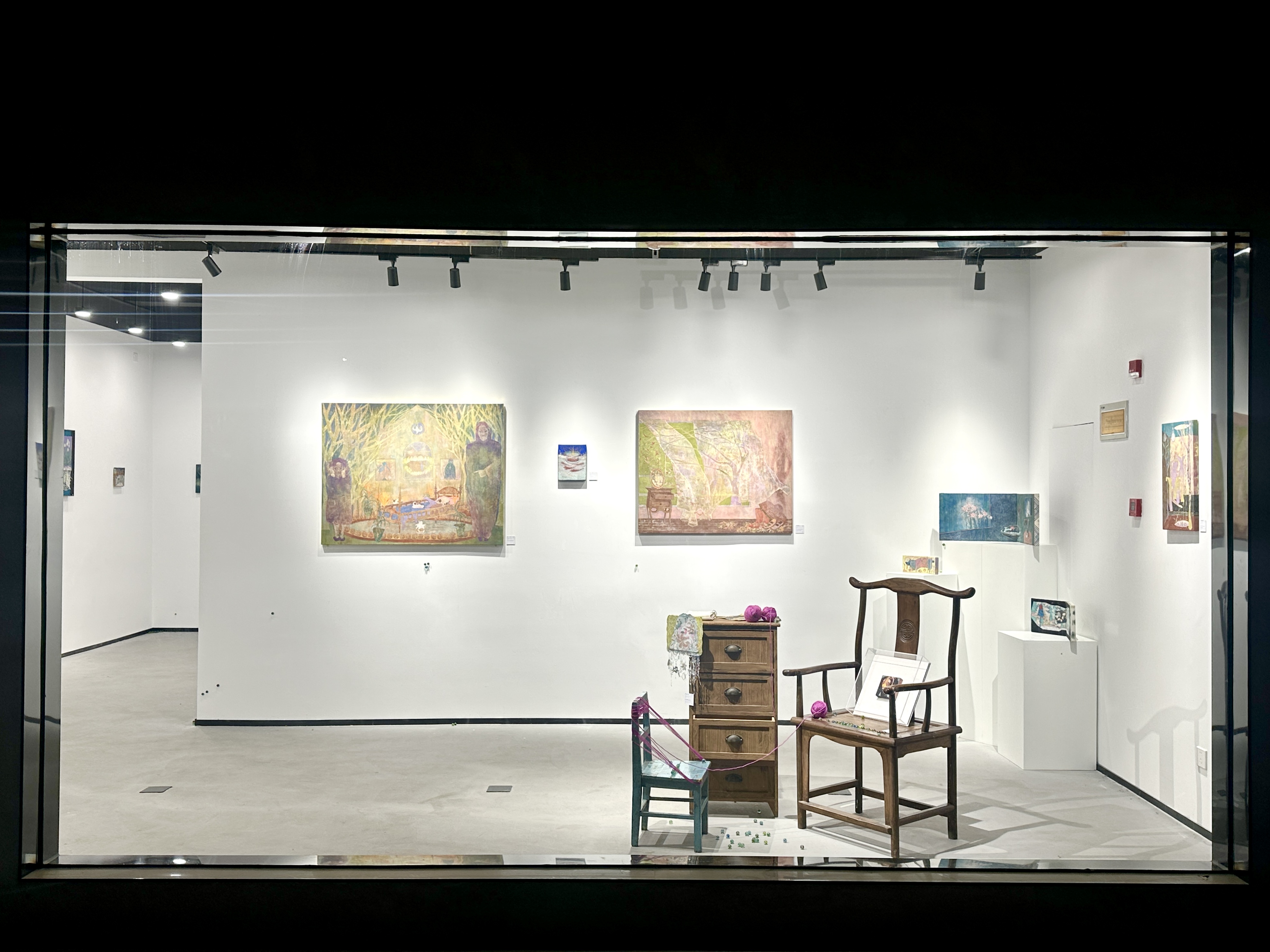 南歆媛：比天使微小一点 展览现场 2 · 南歆媛 XINYUAN NAN · L Gallery