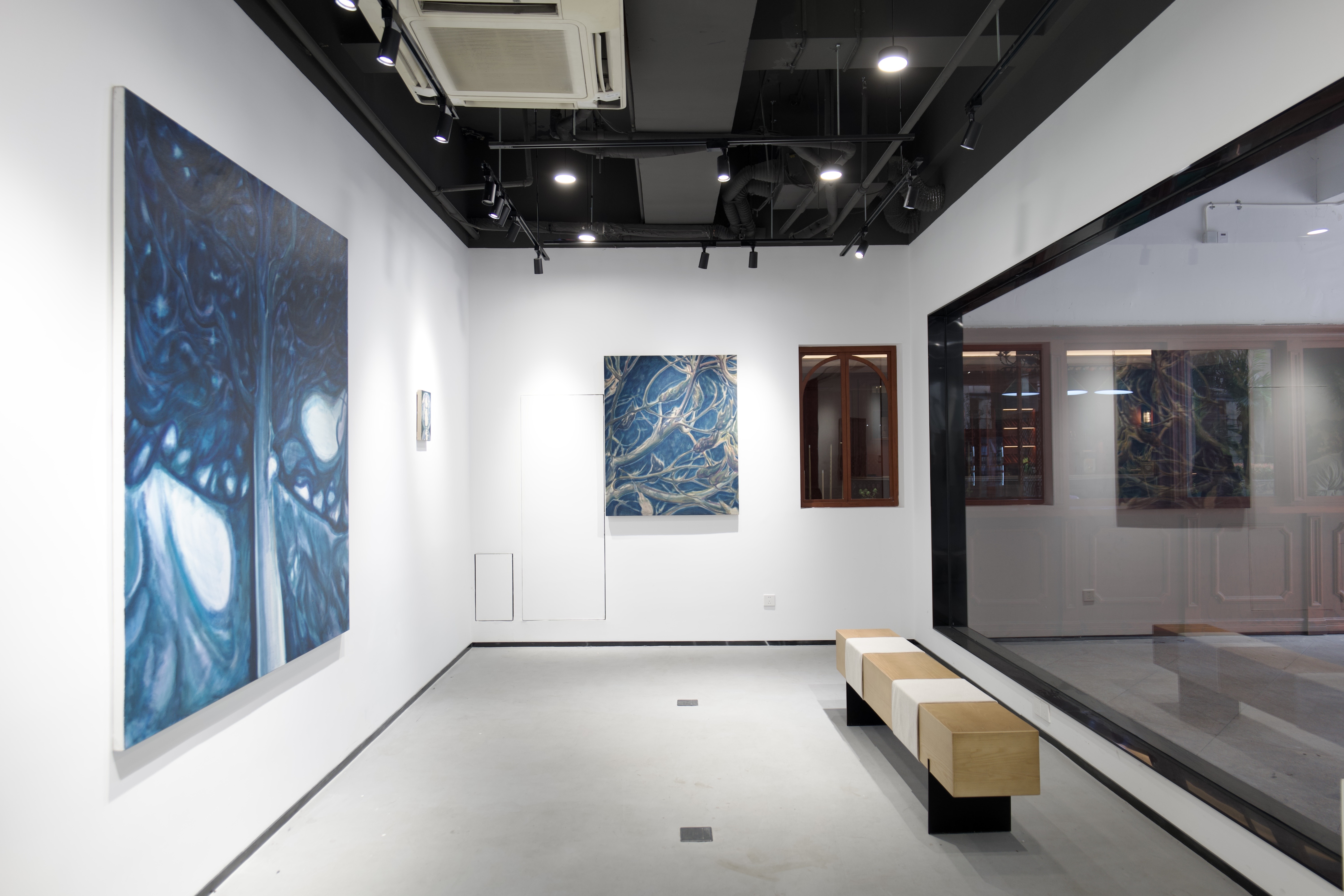 郭荣煊：月色昏昧 展览现场 4 · 郭荣煊 RONGXUAN GUO · L Gallery
